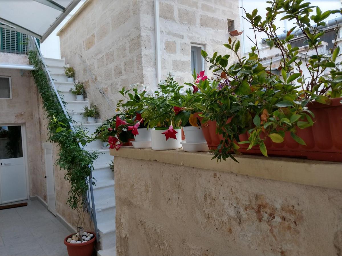 B&B 20 Archi Monopoli Exterior photo
